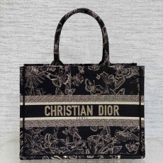 Christian Dior Shopping Bags